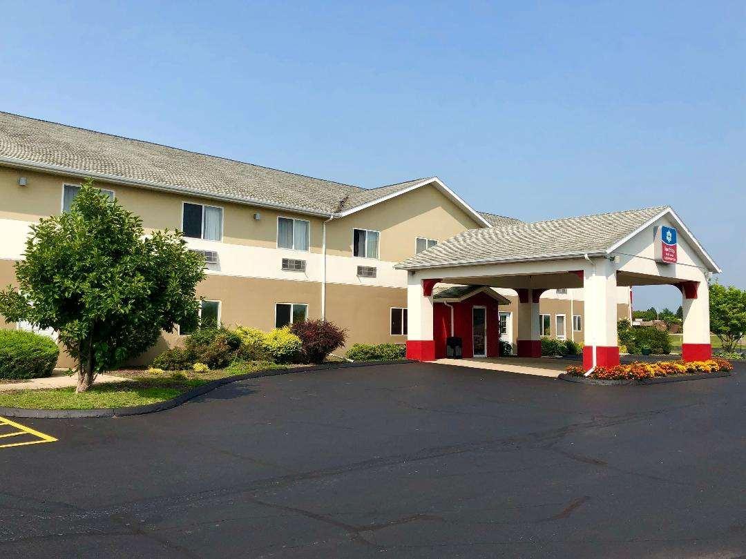 Surestay Plus Hotel By Best Western Беттендорф Экстерьер фото