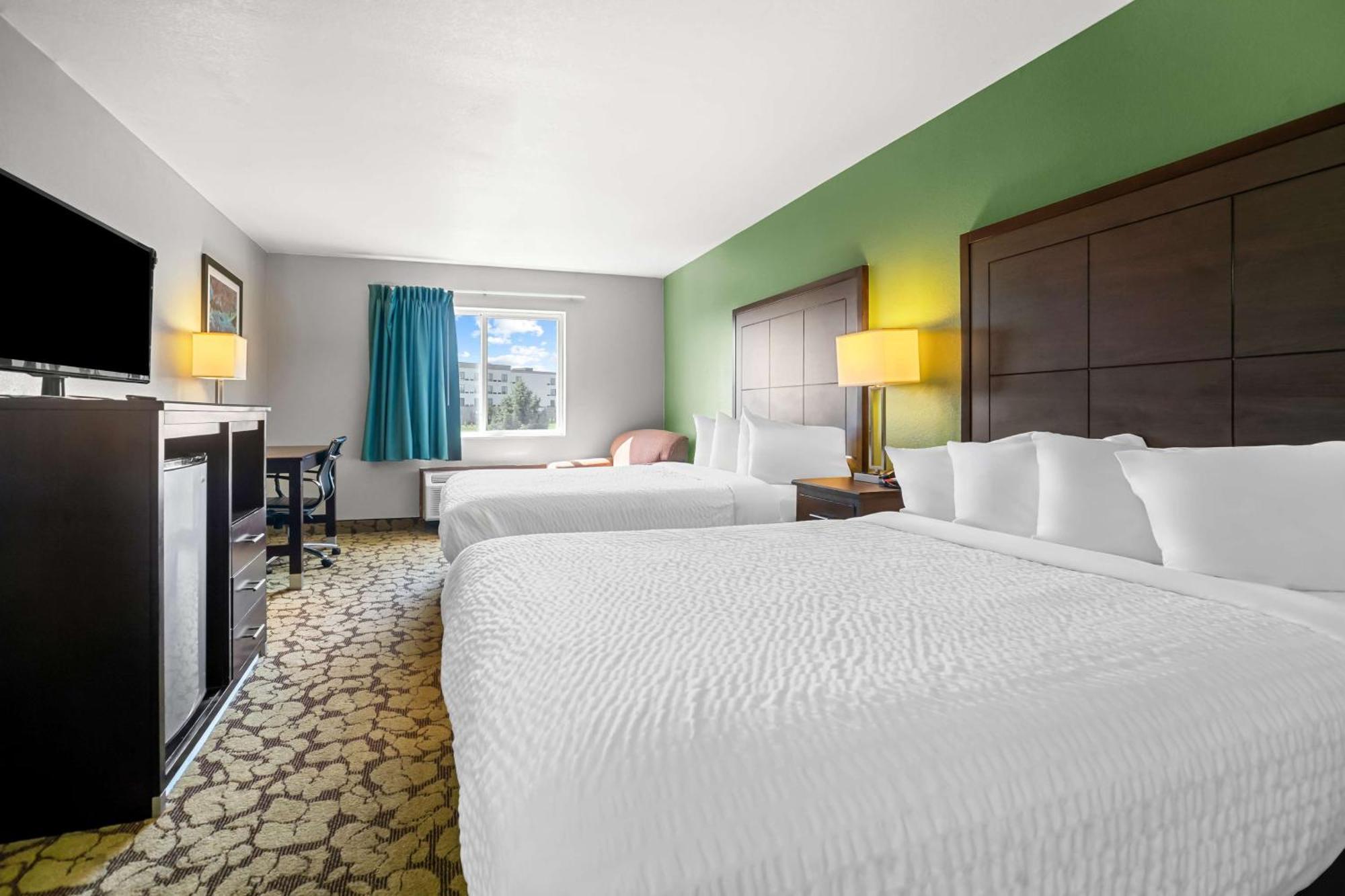 Surestay Plus Hotel By Best Western Беттендорф Экстерьер фото
