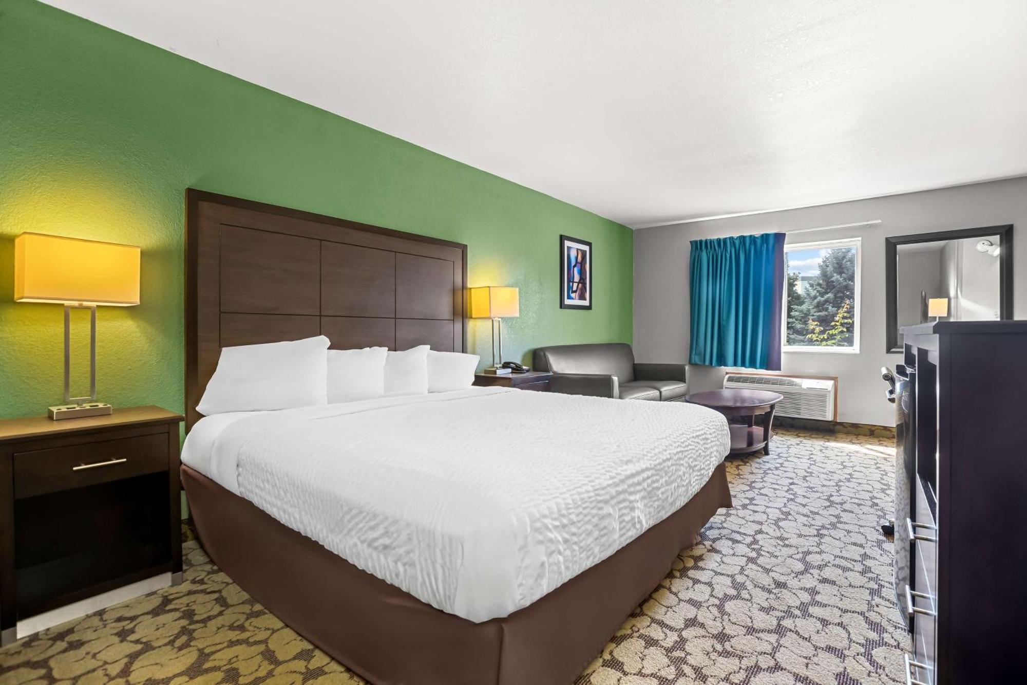 Surestay Plus Hotel By Best Western Беттендорф Экстерьер фото